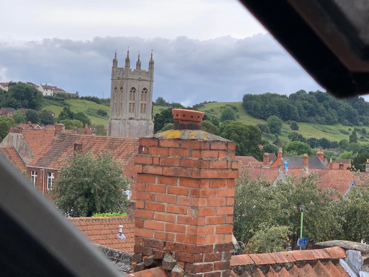 Glastonbury Secret Retreat - 1 Bd Split-Level Apt, Sleeps 3 Экстерьер фото