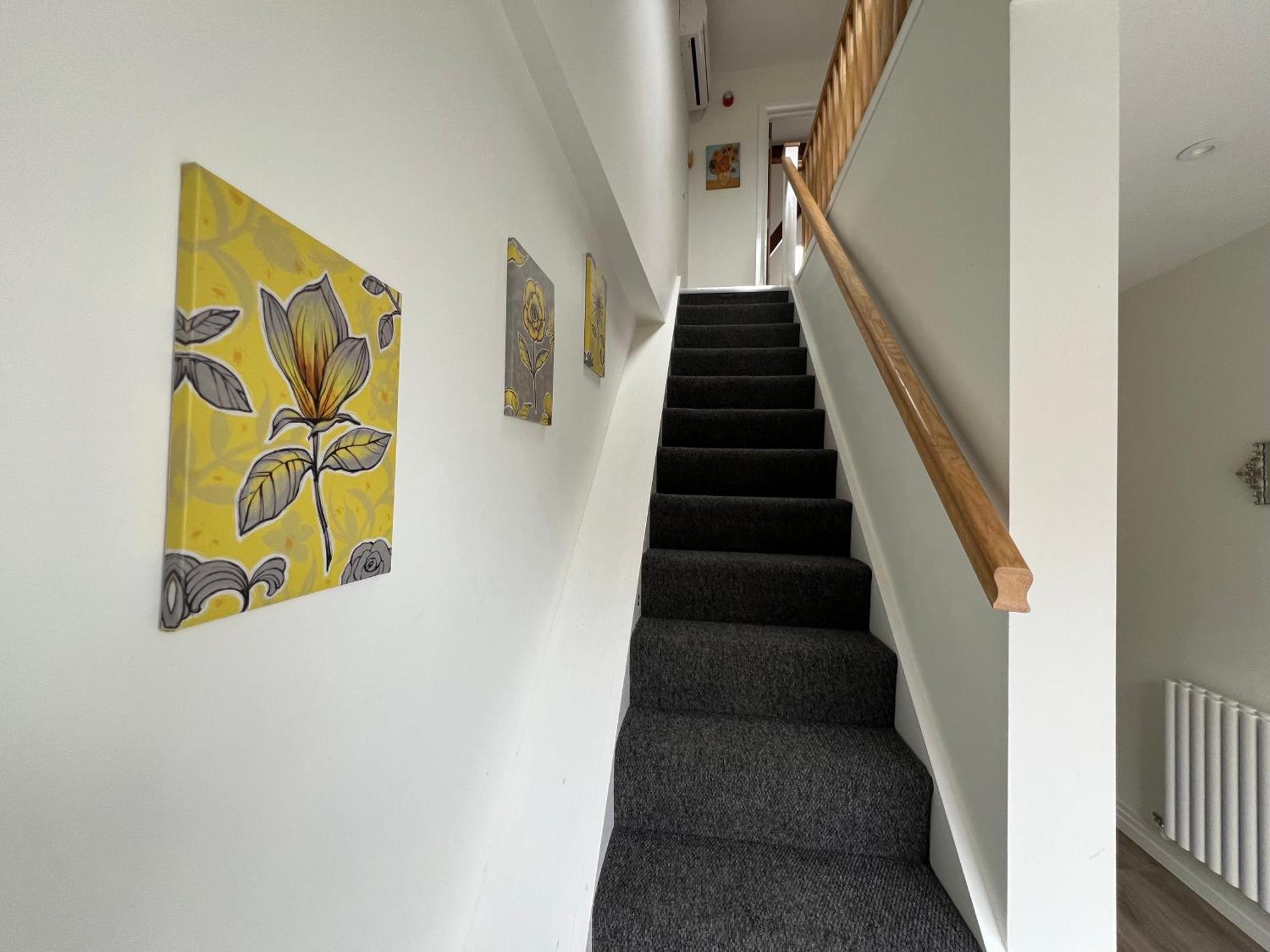 Glastonbury Secret Retreat - 1 Bd Split-Level Apt, Sleeps 3 Экстерьер фото